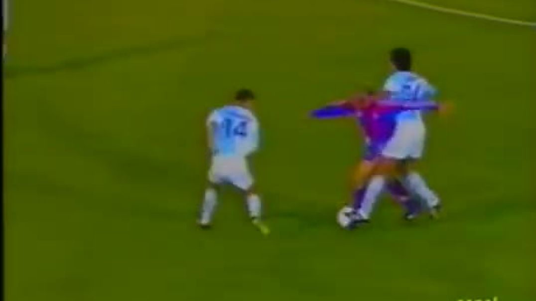 ⁣Ronaldo Nazario Goal vs Compostela